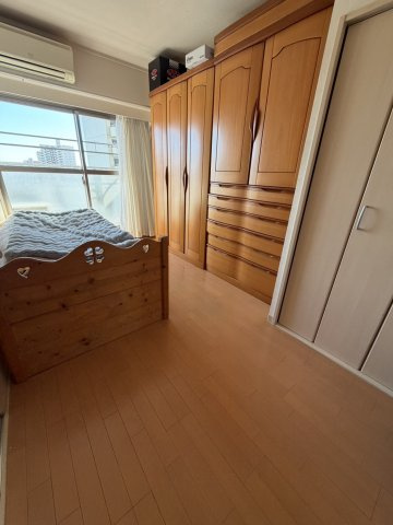 守口スカイハイツの洋室