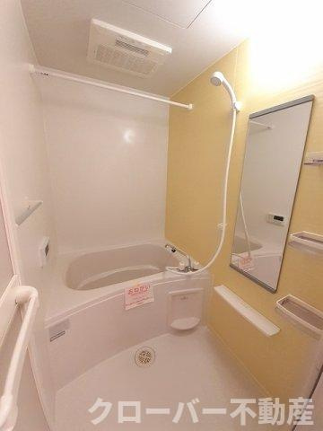 ハピネス　Ⅱの浴室