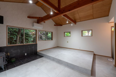 【居間・リビング】 | Vilike一碧湖 | 離れのLDKです