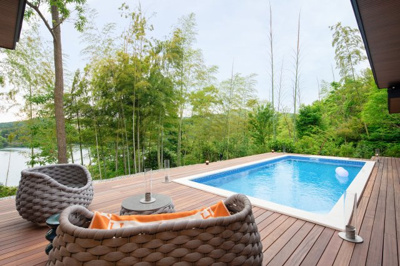 【その他】 | Vilike一碧湖 | 一碧湖を望めるプール