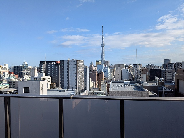 ニド元浅草の展望|13F、上層階からはスカイツリー隅田川花火見えます