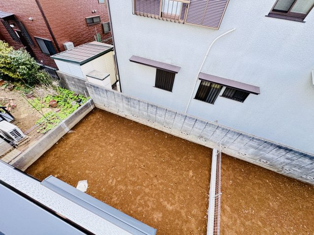 市川市本北方２丁目新築戸建【北方小学校：6分】の展望|バルコニーより南側眺望・南側庭スペースにつき日当たり良好♪