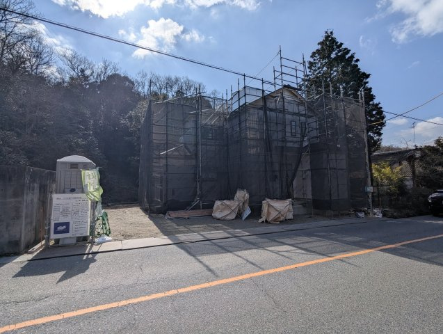 瀬戸市東拝戸町　全1棟の外観