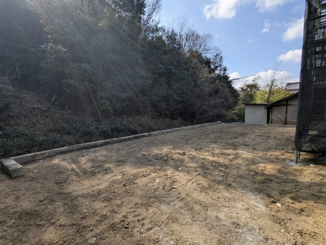 瀬戸市東拝戸町　全1棟の庭