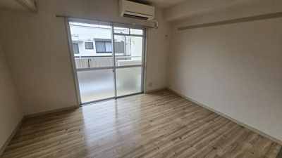 【寝室】 | フローラル今泉