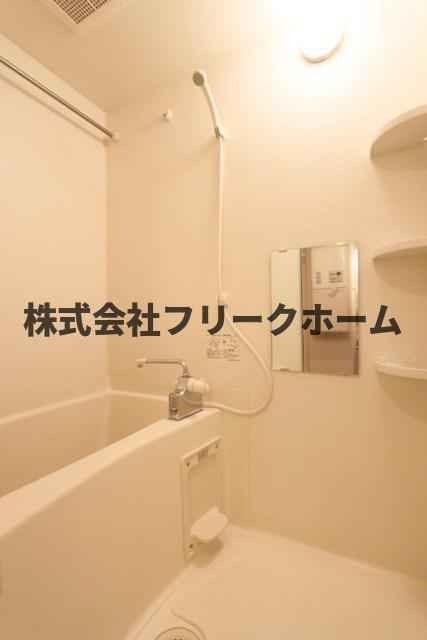 武蔵野市吉祥寺南町３丁目の賃貸マンションの浴室