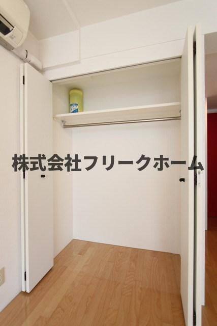 武蔵野市吉祥寺南町３丁目の賃貸マンションの収納