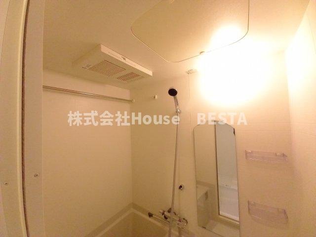 LEGESTA兵庫リバージュの浴室