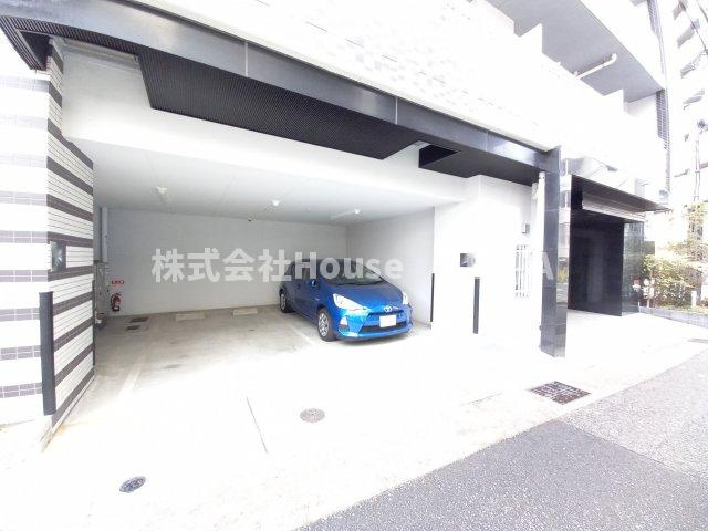 LEGESTA兵庫リバージュの駐車場