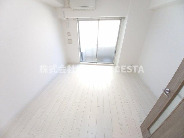 LEGESTA兵庫リバージュの居間・リビング