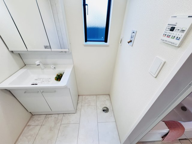 市川市北国分2丁目2603番のランドリースペース|洗濯機置き場