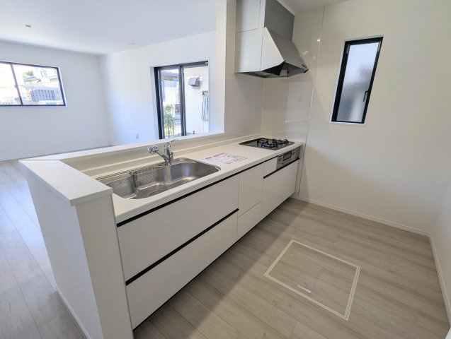 瀬戸市幡野町　全1棟のキッチン