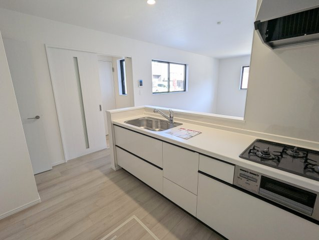 瀬戸市幡野町　全1棟のキッチン