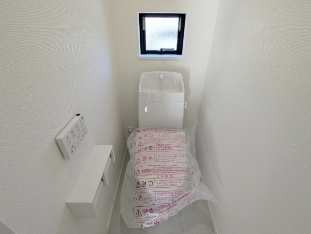 瀬戸市幡野町　全1棟のトイレ