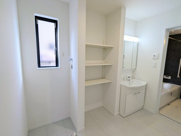 瀬戸市幡野町　全1棟の独立洗面台