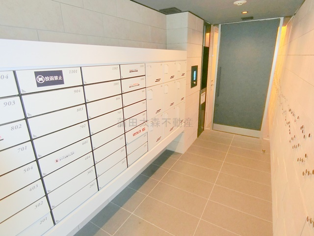 V-music蒲田のエントランス