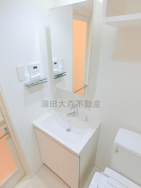 V-music蒲田の洗面所|脱衣所　独立洗面台