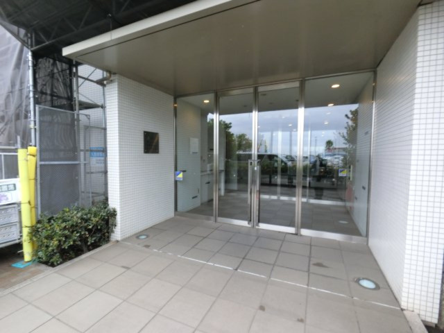 【エントランス】
