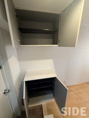 【玄関】 | プレジデントハイツ