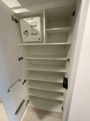 【玄関】 | ルーラル二十四番館