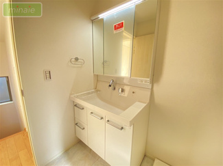 【独立洗面台】 | 小学校８分　スーパー９分　角地　習志野台８　全3棟　A号棟 | 施工例