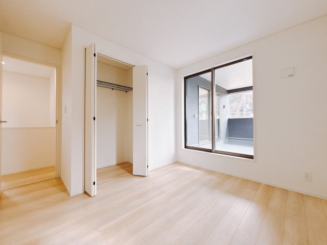 【新築戸建】足利市今福町第1の洋室|■洋室｜子供部屋のメリットは「自立心を養うことができる」「自分で整理整頓できるようになる」そして、お子様が成長した際には「プライバシーを確保できる」といい事だらけ♪