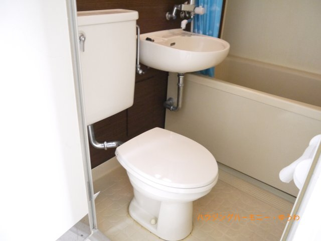 【洋室】 | パレドール池袋 | コンパクトで使いやすいトイレです