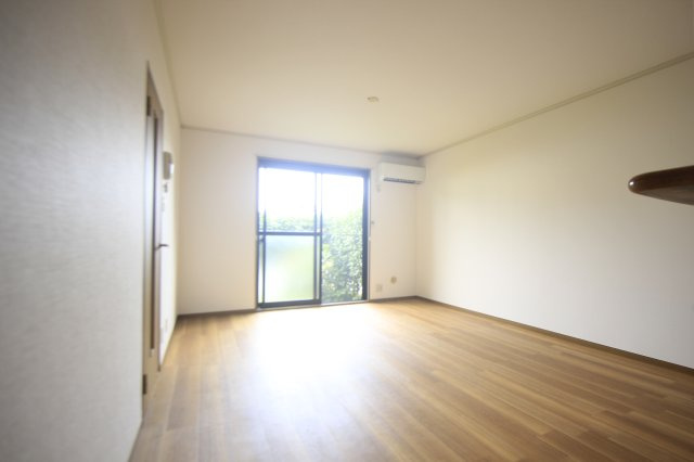 フローラルレーンの居間・リビング