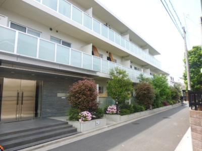 【外観】 | エスティメゾン高円寺 | 鉄筋コンクリート造のがっちりとした造り。