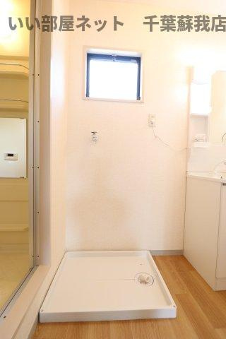 ラークヒルズ　Ａの洗面所|洗濯機置場