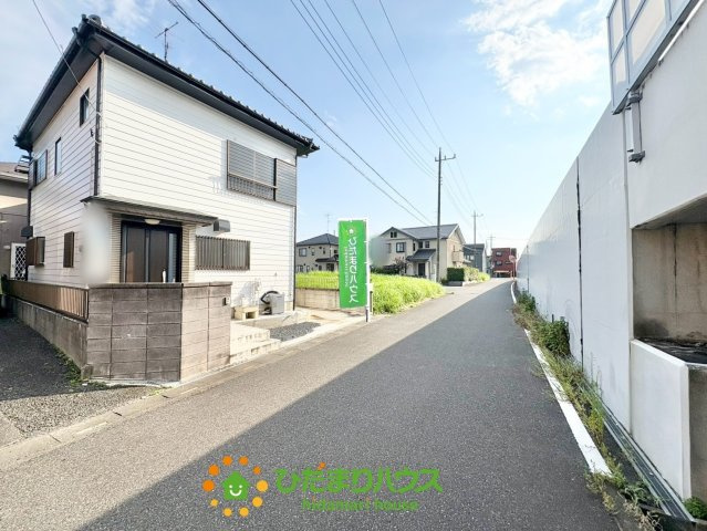 久喜市葛梅1期　中古一戸建ての駐車場|2026/6/19　撮影