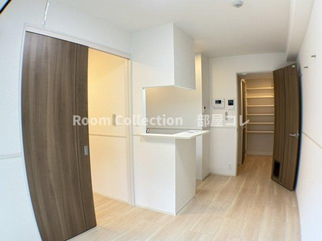 ラ・フュンフの居間・リビング|※同物件他部屋写真　反転・色違いの場合有　現状優先