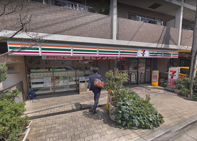 リトルウエスト田辺のその他|セブンイレブン目黒駒場1丁目店