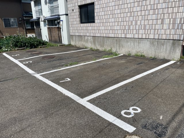 【駐車場】 | アーバン白銀