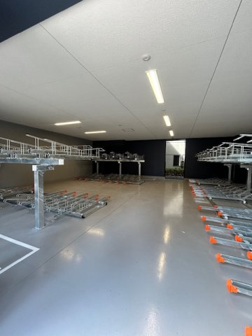 Alivis九条の駐車場