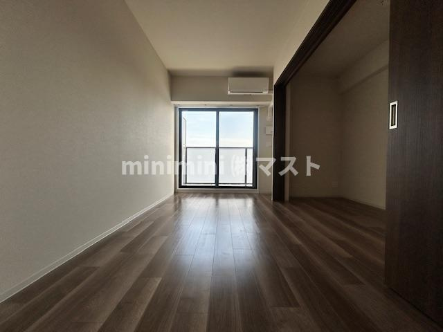 Alivis九条の居間・リビング