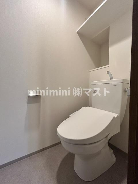 Alivis九条のトイレ