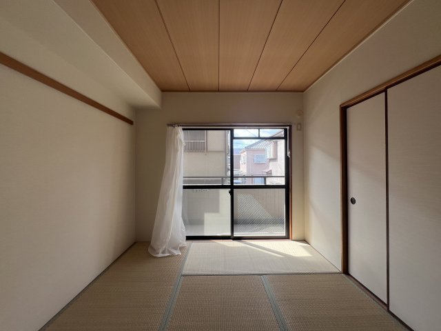 H・Tハイライズの和室