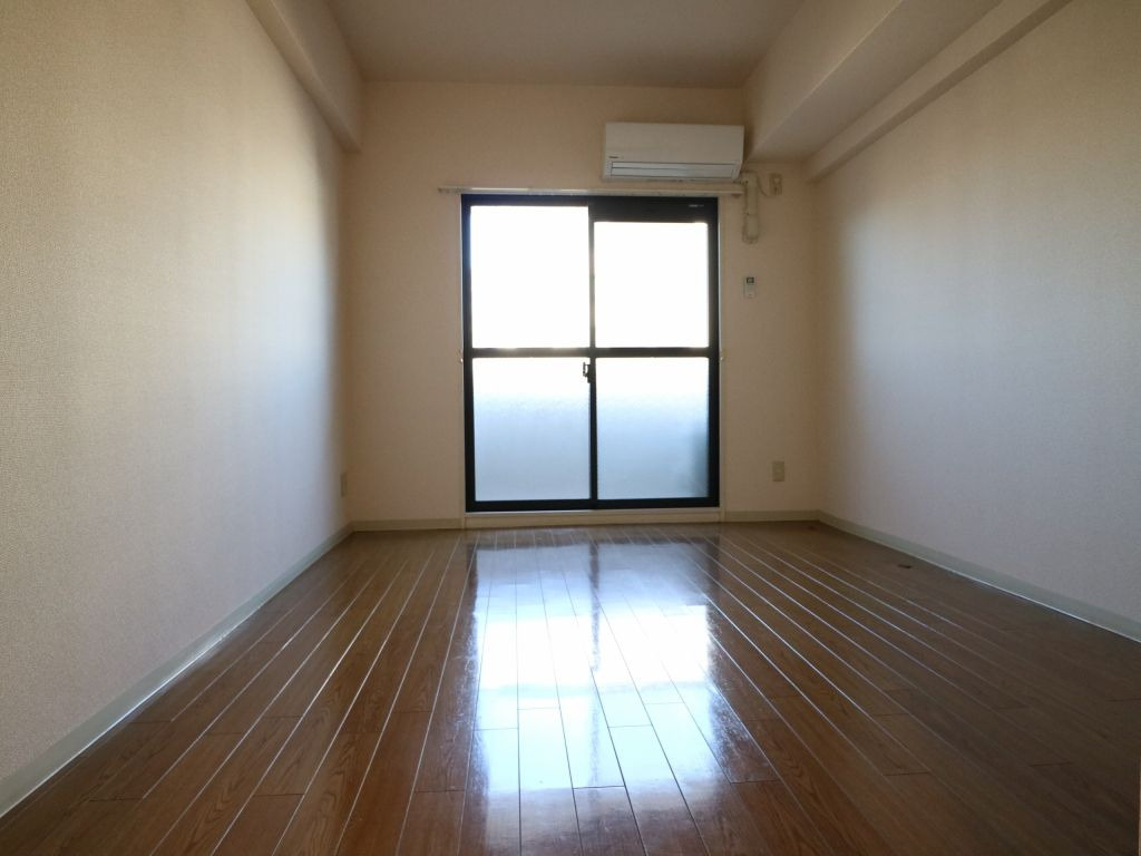 メゾン・ド・ヴィレ大濠の居間・リビング