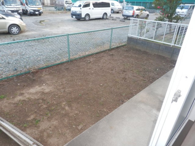 【庭】 | カーサ磯辺Ａ棟