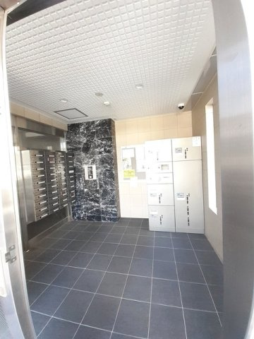 オンフォレスト芳泉のエントランス