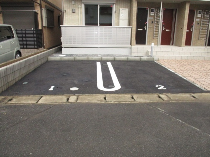 サンシャインの駐車場