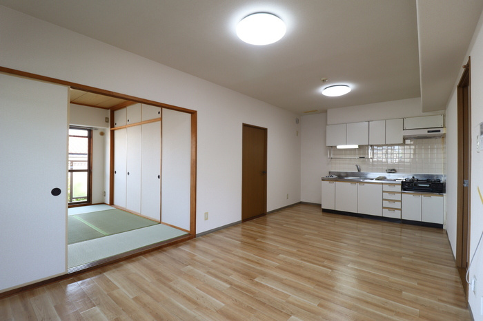 パークサイドＨＩＲＡＴＡの居間・リビング