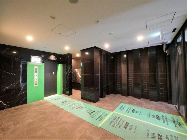 エスリード阿波座プライムコートのロビー