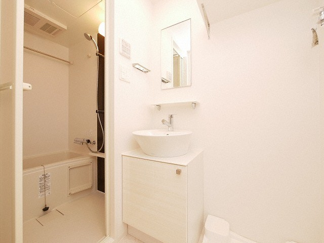 エスリード阿波座プライムコートの洗面所