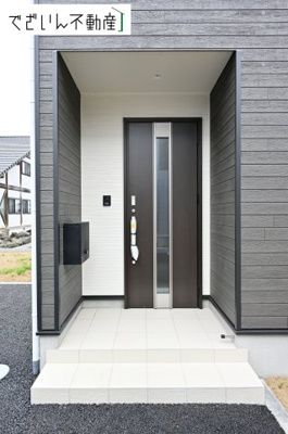 【玄関】 | CRADLE GARDEN吉見町東野第22　新築住宅 | ≪2号棟≫
現地(2026年6月撮影)