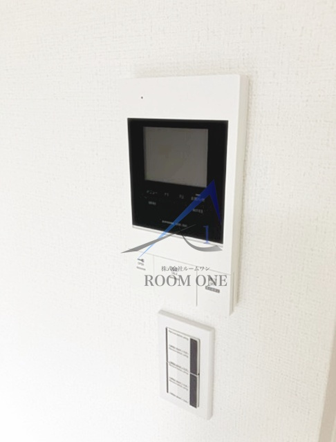 グランクオール青井ＥＡＳＴのその他|モニター付きインターホンです。