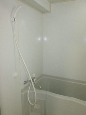 【浴室】 | ピースフル北上野 | 日々の疲れを癒すお風呂付です