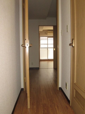 【洋室】 | ピースフル北上野 | コンパクトで使いやすい洋室です