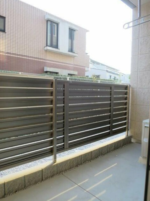 【バルコニー】 | ルテ山崎